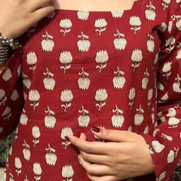 shions Women Printed Cotton Blend Straight Kurta image 2