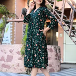 dhibha Women Printed Viscose Rayon A-line Kurta image 2