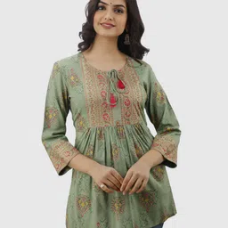 dmp fashion Casual Regular Sleeves Printed Women Light Green Top-picture-15