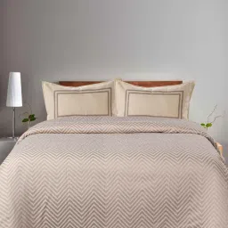 saral home Beige Geometric 144 TC 100% Cotton King Sized Bed Sheets with 2 Pillow Covers image 1