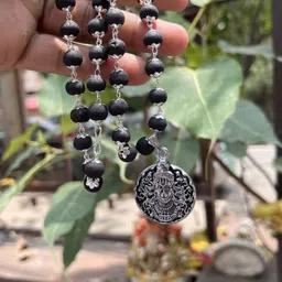 karungali karungalimala with hanumanpendant Wood Necklace image 3