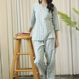 allen weave Women Night Suit Set Green Printed-picture-10