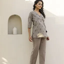 sanskrutihomes Top Pant Co-ords Set image 2