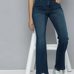 Levis Women 711 Skinny Fit High-Rise Light Fade Stretchable Jeans-image-39