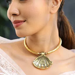Rubans 18K Gold-Plated Oxidised Shell Design Statement Choker Necklace-picture-12