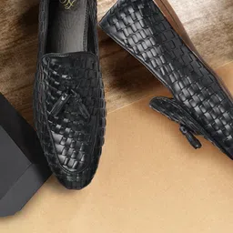 House of Pataudi Men Navy Blue Basketweave Handcrafted Tasselled Leather Loafers-image-35