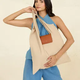 HIE Lepayt Foldable Tote Bag with Detachable Golden Metal Keychain Loop & Leather Cover image 4