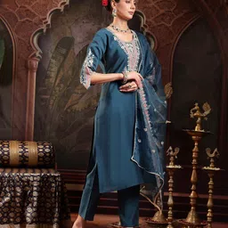 Stylum Women Woven Design Kurta with Trousers & Dupatta image 2