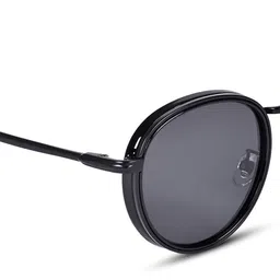 Voyage Lens & Round Sunglasses With Polarised And UV Protected Lens image 3
