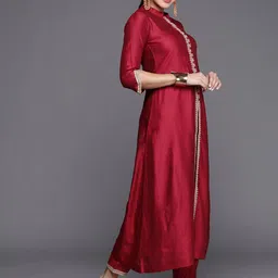 Indo Era Women Striped High Slit Thread Work Liva Kurta With Trousers & Dupatta image 2