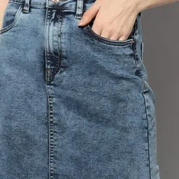 outryt by azorte Women Acid-Wash Midi Denim Skirt image 5