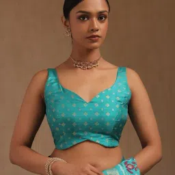 soch Women Printed Saree with Contrast Border  image 5