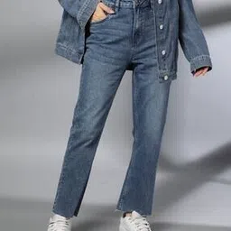 dnmx Women Lightly Washed Relaxed Jeans-picture-14