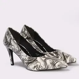 Women Printed Pump-Heeled Sandals-image-42