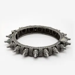 Sanjog Silver-Plated Textured Designed Antique Adjustable Oxidised Bangle image 4