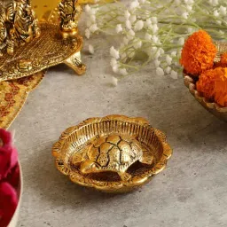 purestory Turtle On Vastu Plate Gold Aluminium Feng Shui-picture-17