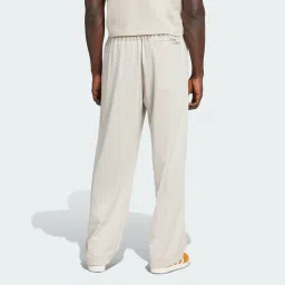 adidas originals Varsity Open Hem Loose Pants image 2