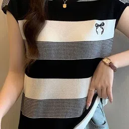 KPOP Women Striped Round Neck Short Sleeves Pullover Sweater image 2