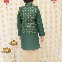 BownBee Boys Regular Pure Cotton Kurta with Pyjamas image 3