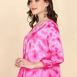 Chandbaali Women Tie and Dye Top image 4