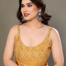 Mitera Floral Printed Satin Saree image 4