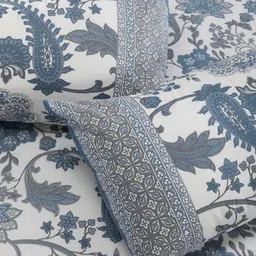 SHAHENAZ Blue & White Floral 120 TC King Bedsheet with 2 Pillow Covers-picture-10