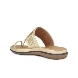 Inc 5 Women Textured Ethnic One Toe Flats image 2