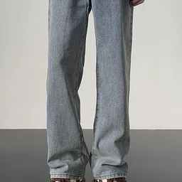 StyleCast x Revolte Men Relaxed Fit Light Fade Jeans-picture-17