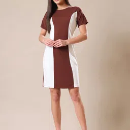 PURVAJA Bodycon Dress image 4