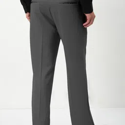 SHOWOFFFF Men Comfort Low-Rise Pleated Formal Trousers image 3