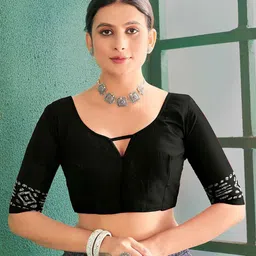 BerMondsey Polka Dots Printed Pure Cotton Block Print Saree image 2