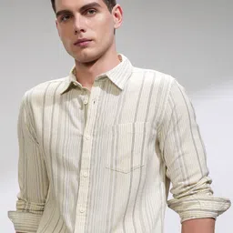 HIGHLANDER Men Comfort Slim Fit Opaque Casual Shirt-picture-24