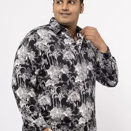 Big Hello - The Plus Life Men India Slim Fit Conversational Printed Cotton Casual Shirt image 3