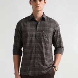 Arrow Sport Men Checked Spread Collar Cotton Casual Shirt-picture-15