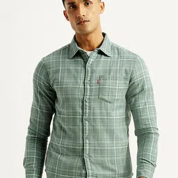 Levis Men Classic Slim Fit Checked Spread Collar Casual Shirt-picture-33