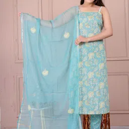 Deeps Fashion Women Floral Printed Regular Pure Cotton Kurta with Trousers & With Dupatta-image-7