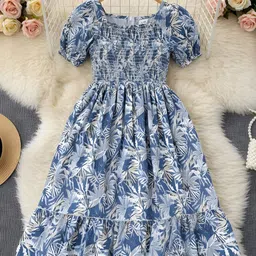 DEKLOOK Girls Printed Puff Sleeve Flared Midi Dress image 2