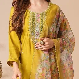 DIVASTRI Women Ethnic Motifs Embroidered Regular Sequinned Kurta with Trousers & With Dupatta image 2