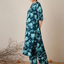 Indo Era Printed Three-Quarter Sleeves Tunic With Palazzo image 5