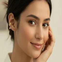 ROYAL NEEDS Leaf Shaped Ear Cuff Earrings image 4