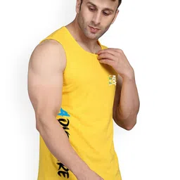 SLOWLORIS Pack of 2 Printed Sleeveless Bio-Wash Combed Cotton Gym Innerwear Vests image 3