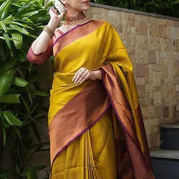 bigben textile Woven Design Zari Silk Blend Banarasi Saree image 2