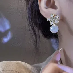 ONUYX Girls Gold-Plated Zircon Floral Drop Earrings image 3