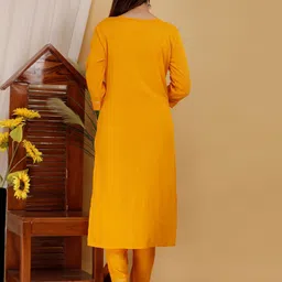 Mehsoos Ethnic Motifs Embroidered Thread Work Straight Kurta With Trousers image 4