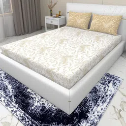 HIDECOR White & Beige Leaf Printed 210 TC King Bedsheet with 2 Pillow Covers-picture-10