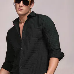 SAMRIZ Men Textured Spread Collar Casual Shirt image 2