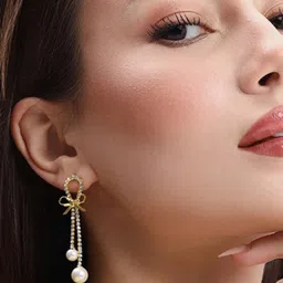 DressBerry Gold-Plated Metal Earrings-image-90