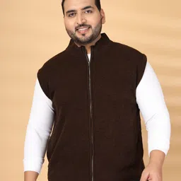 plusS Men Plus Size with Zip Detail Detail-picture-34