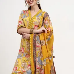Yufta Floral Printed V-Neck Straight Kurta With Patiala & Dupatta image 2