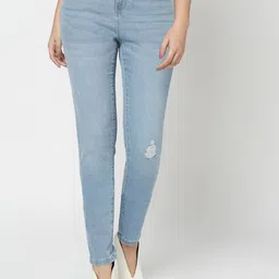 Vero Moda Women Skinny Fit High-Rise Low Distressed Light Fade Stretchable Jeans-picture-41